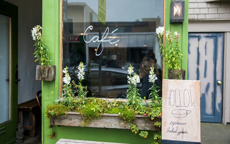 ブランドの魅力を引き立てる店舗装飾
